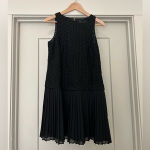 Loft Eyelet Shift dress - ruffle bottom size 2
